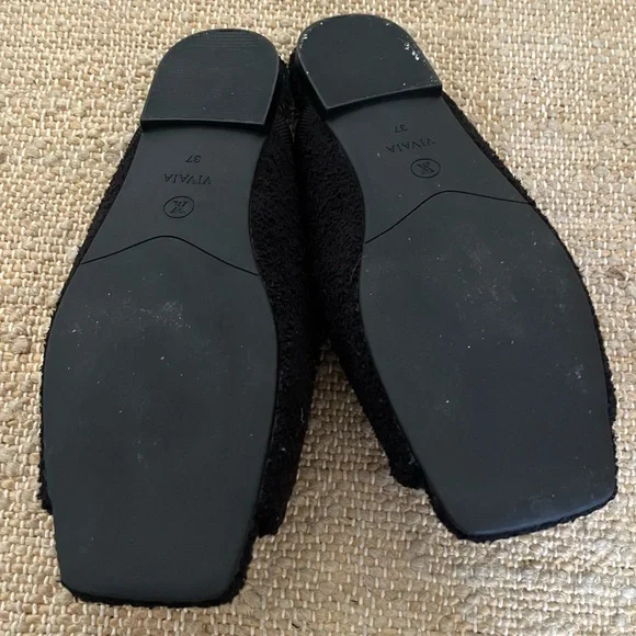 Vivaia Square-Toe Fluffy Slides in Black - Picture 6 of 7